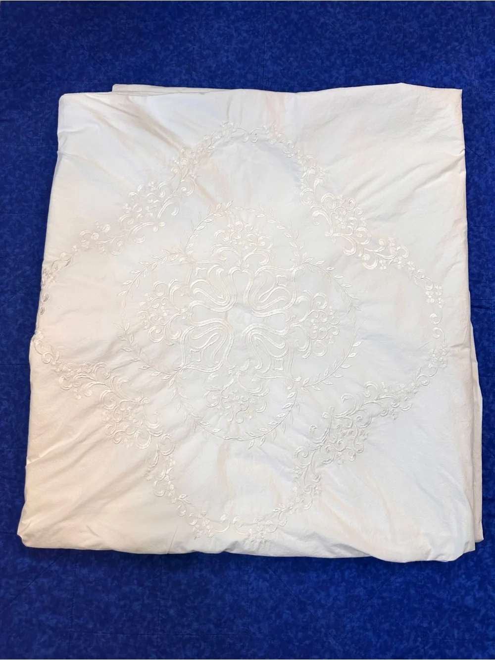 Hotel Collection Full/Duvet Cover 100% Cotton White Embroidered Cottage Core